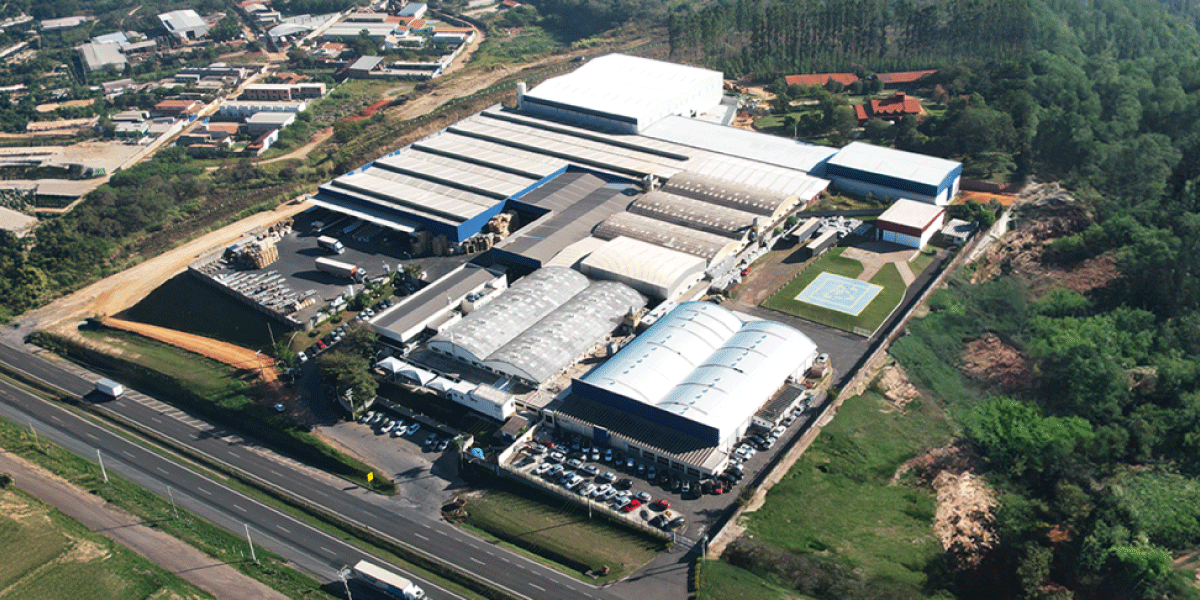 COBRECOM anuncia ampliação de seus parques fabris
